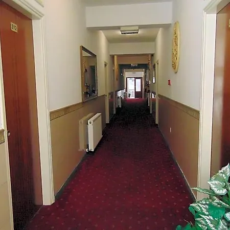 Hotel Hellas 3*