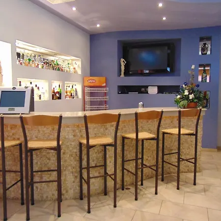 Hotel Hellas 3*